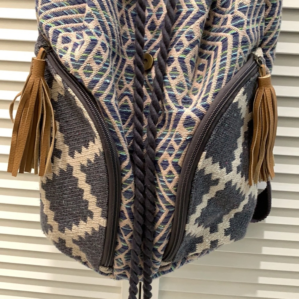 Mossimo Backpack - image 4